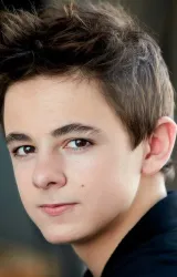 Макс Чарльз