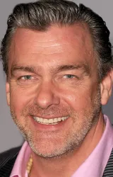 Рэй Стивенсон